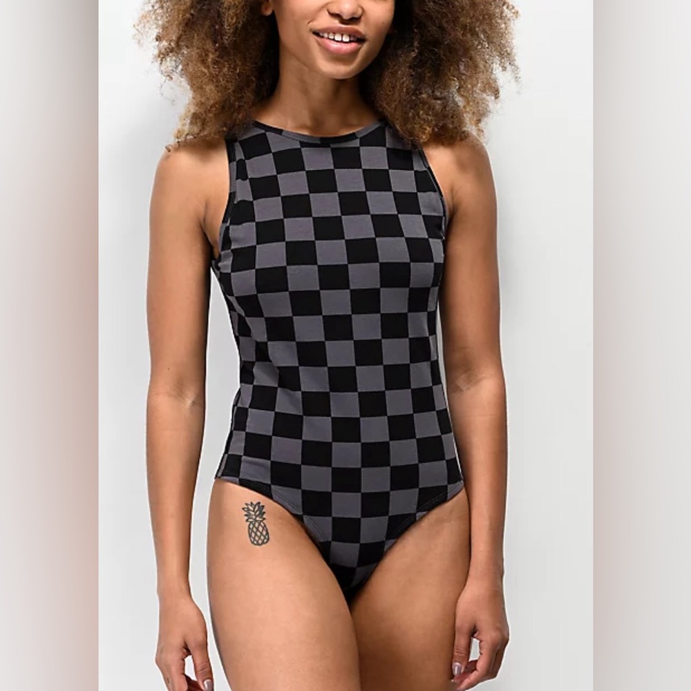VANS LIZZIE ARMANTO WOMENS BODYSUIT MEDIUM